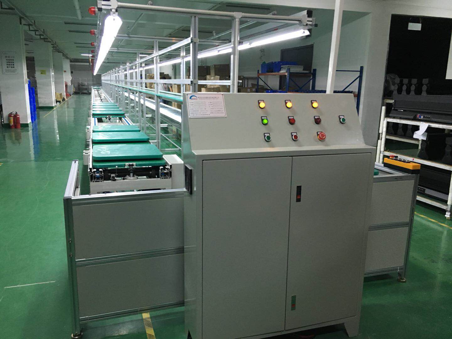 高效、灵活、可靠：滚筒输送线助力智能智造