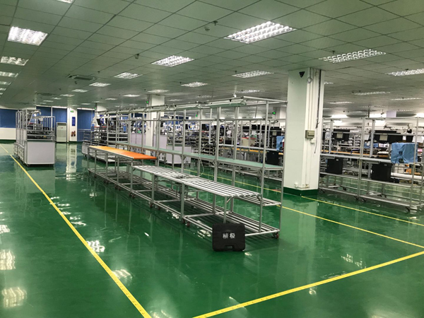 智能工厂生产线中的皮带式输送机：从原料入库到成品出库的全链路贯通